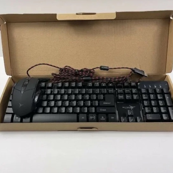 Skytech Gaming Keyboard K-1000 & M-1000 Mouse Rainbow Lighted Keyboard Bundle - Picture 1 of 14